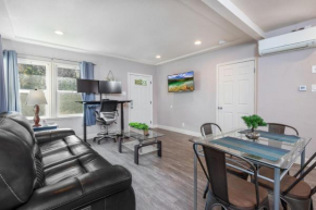 Private Paradise Elegant 1BR with Jacuzzi and BBQ